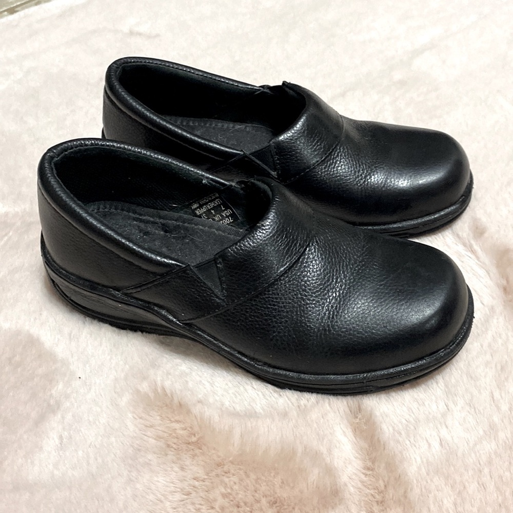 Laforst Jodie nursing, slip resistant shoes. Sz 7